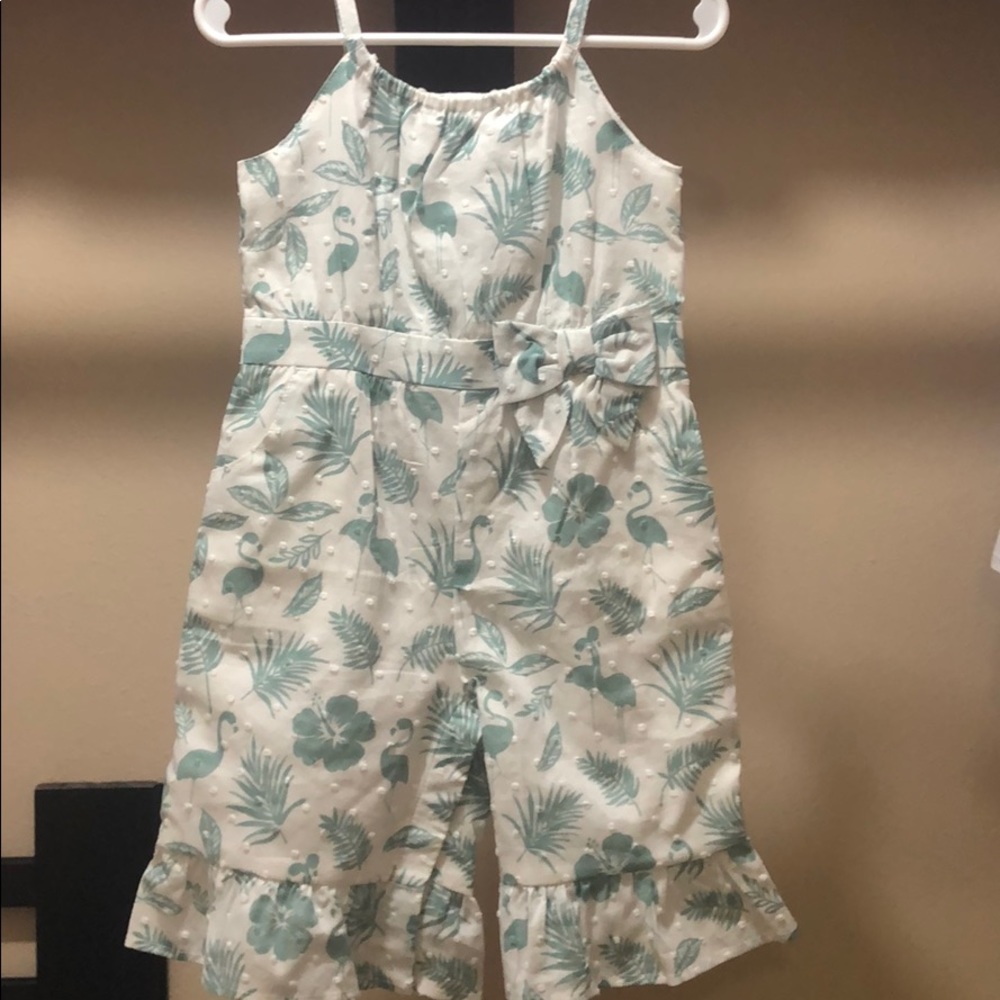Brand New Baby toddler  jumpsuit/ romper